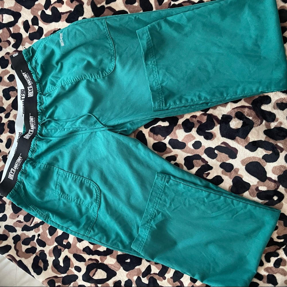Hunter green greys anatomy scrub pants